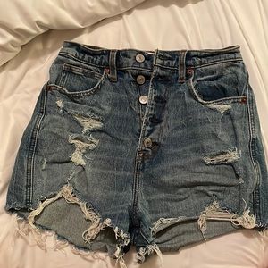 Abercrombie shorts